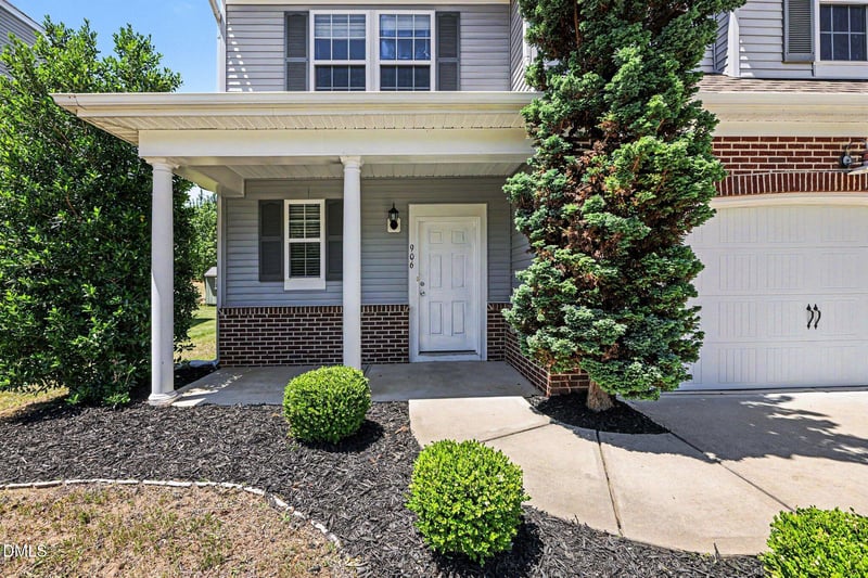 906 Pleasant Colony Dr, Knightdale, NC 27545