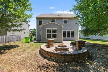 906 Pleasant Colony Dr, Knightdale, NC 27545