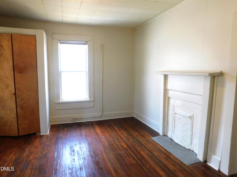 906 Price Ave, Durham, NC 27701