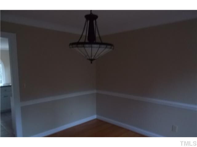 906 Queensbury Cir, Durham, NC 27713