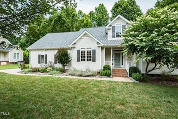 906 Stuart Dr, Mebane, NC 27302