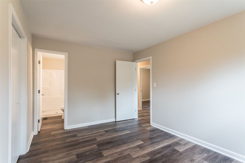 906 Vernon St, Garner, NC 27529