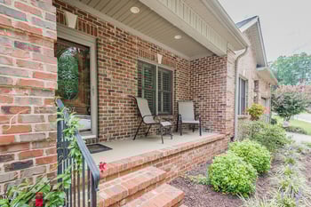 907 Arrowhead Ln, Mebane, NC 27302