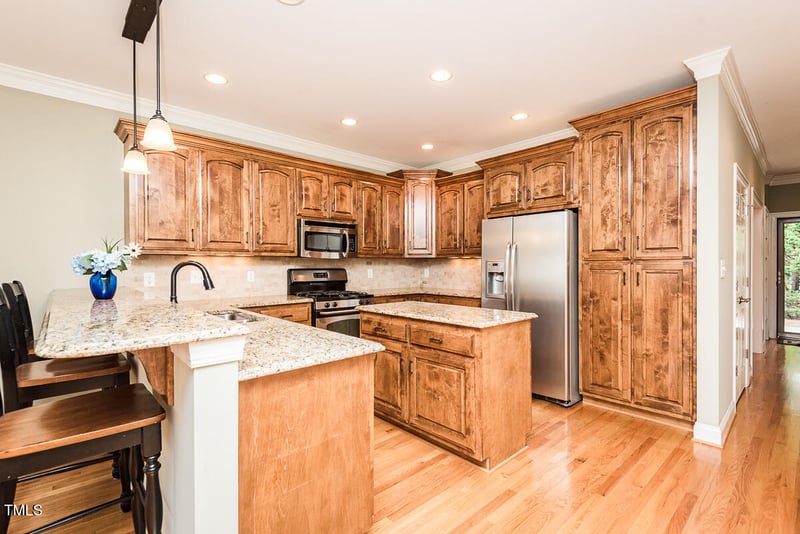 907 Arrowhead Ln, Mebane, NC 27302