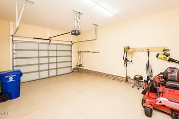 907 Arrowhead Ln, Mebane, NC 27302