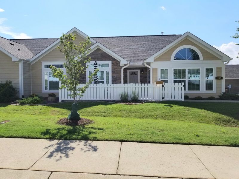 907 Blue Bird Ln #907, Wake Forest, NC 27587
