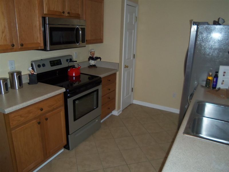 907 Bragg, Raleigh, NC 27610