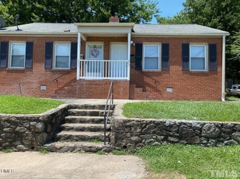 907 Bunn Ter, Durham, NC 27703