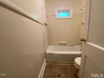 907 Bunn Ter, Durham, NC 27703