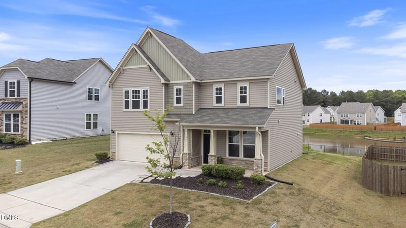 907 Burning Maple Ln, Mebane, NC 27302