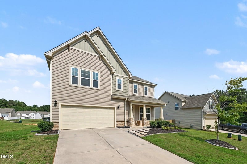 907 Burning Maple Ln, Mebane, NC 27302