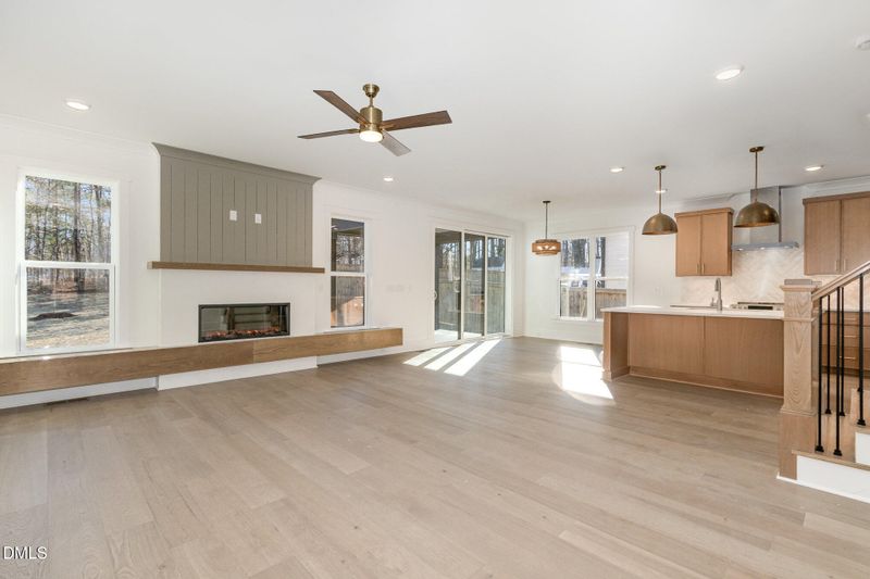 907 Danbury Dr, Durham, NC 27703