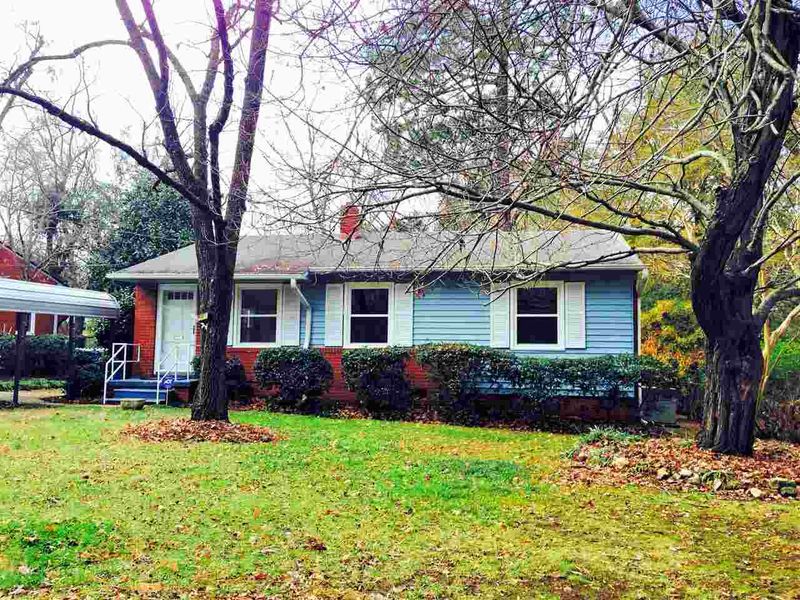 907 Devonport Dr, Raleigh, NC 27610