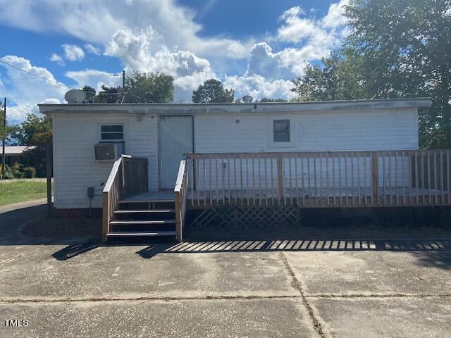 907 E Edgerton St, Dunn, NC 28334