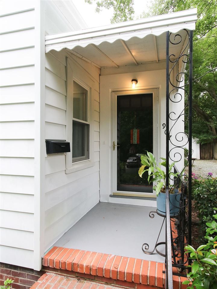 907 Englewood Ave, Durham, NC 27701
