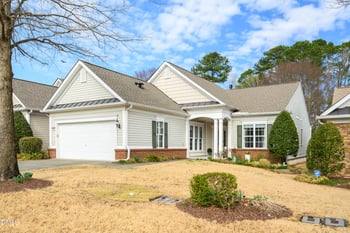 907 Footbridge Pl, Cary, NC 27519