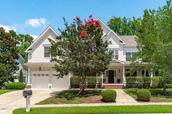 907 Grogans Mill Dr, Cary, NC 27519