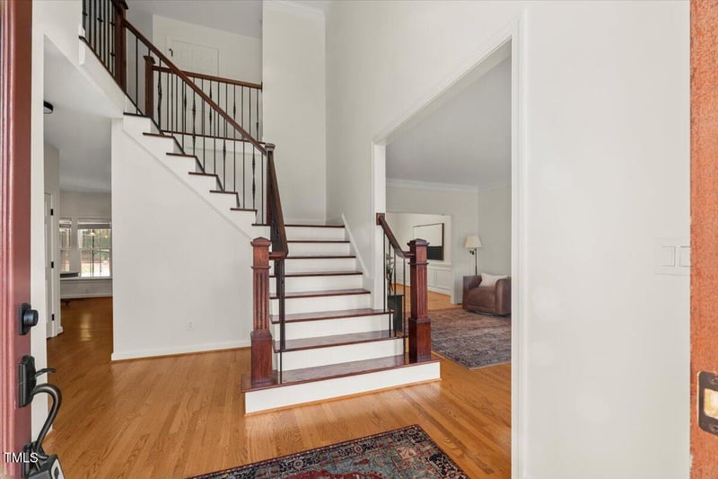 907 Haddon Hall Dr, Apex, NC 27502