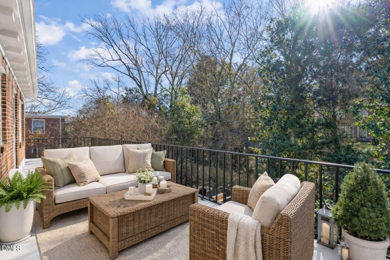 907 Johnson St, Raleigh, NC 27605