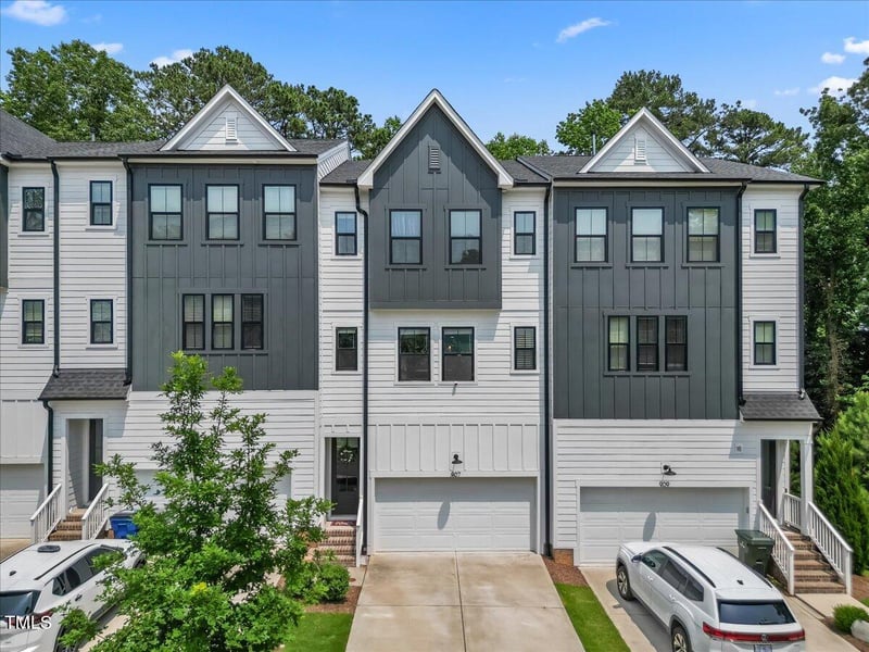 907 Lake Beacon Way, Raleigh, NC 27606