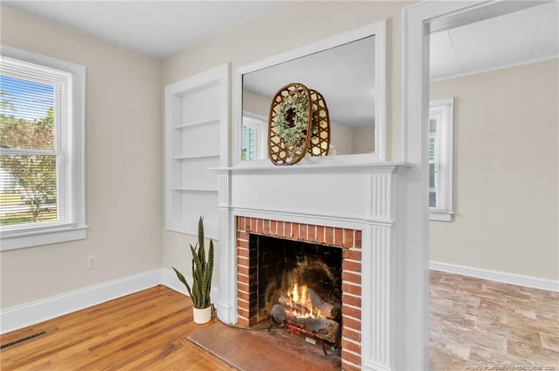 907 Mckimmon Rd, Fayetteville, NC 28303