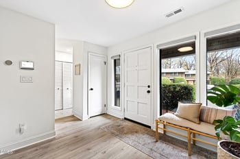 907 Oak Tree Dr, Chapel Hill, NC 27517