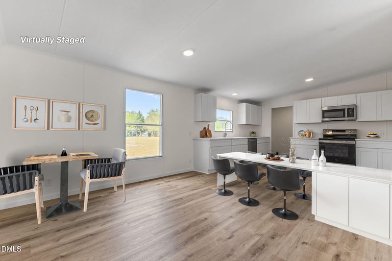 907 Sara Ln, Fayetteville, NC 28312
