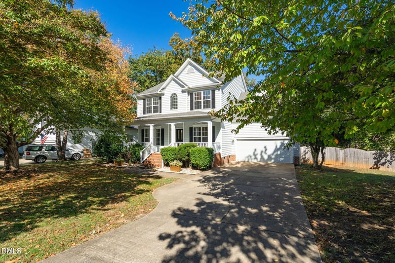 907 Savannah Ct, Hillsborough, NC 27278