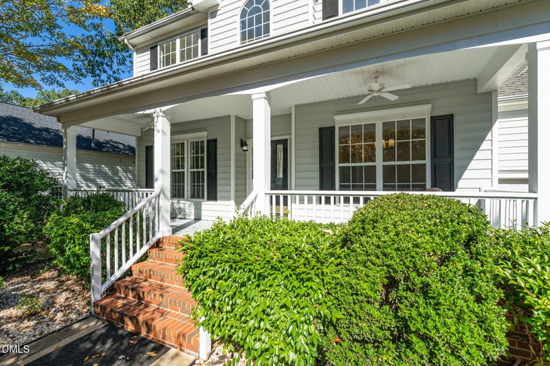 907 Savannah Ct, Hillsborough, NC 27278