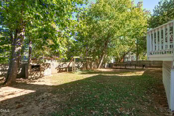 907 Savannah Ct, Hillsborough, NC 27278