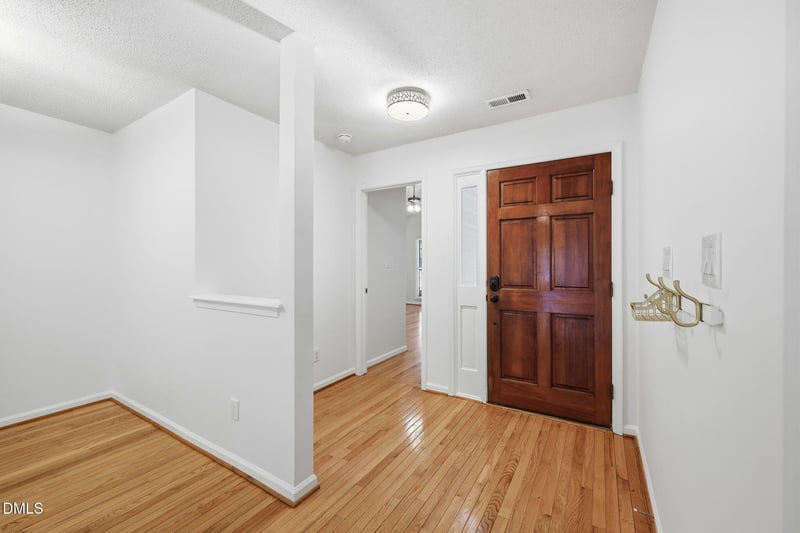 907 Serviceberry Ct, Knightdale, NC 27545