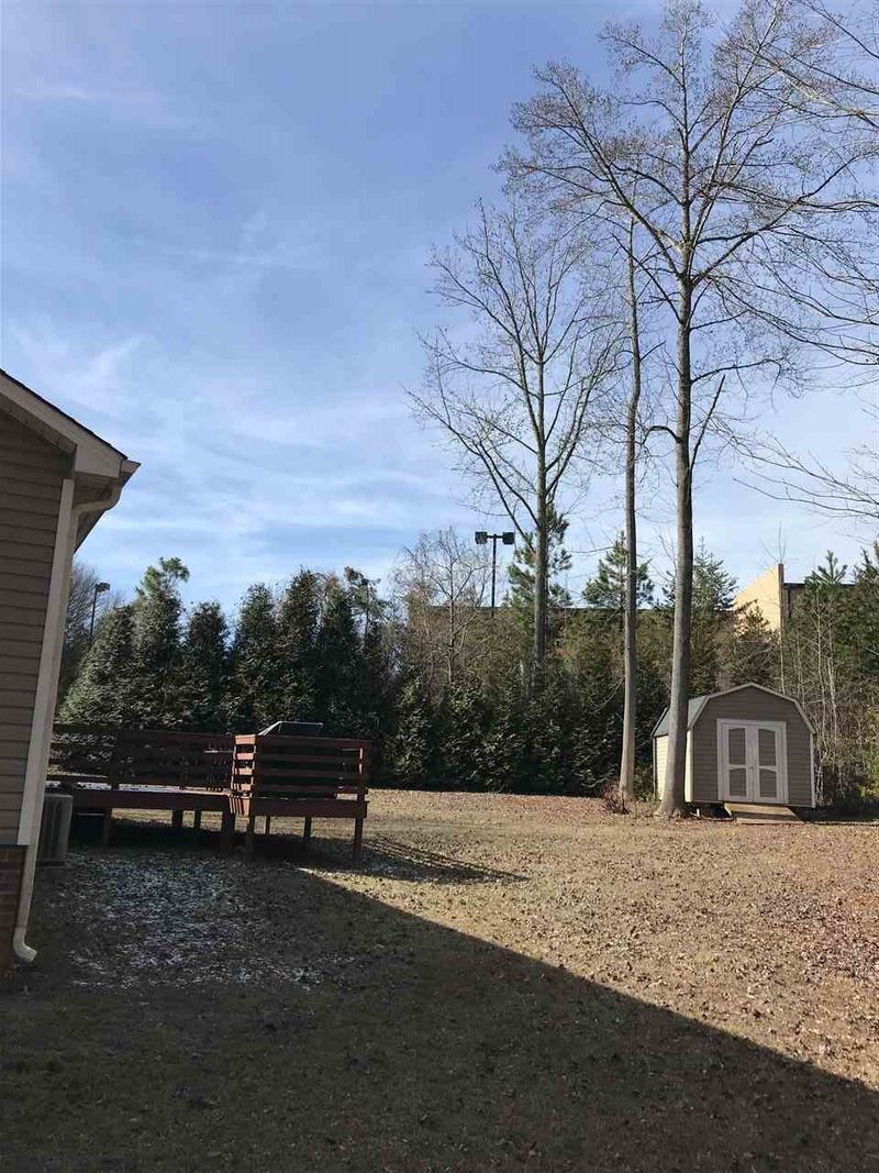 907 N Third St, Mebane, NC 27302