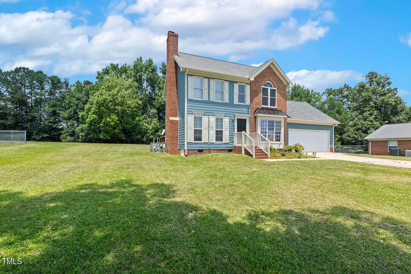 908 Avent Ferry Rd, Holly Springs, NC 27540