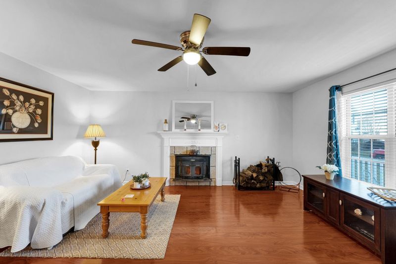 908 Borage Dr, Wake Forest, NC 27587