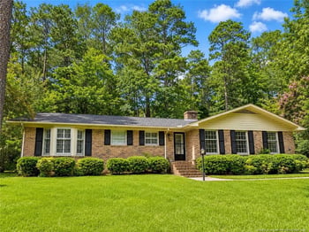 908 Botany Woods Dr, Sanford, NC 27330