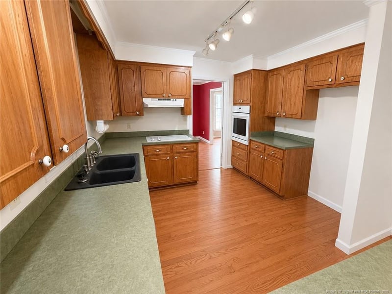 908 Botany Woods Dr, Sanford, NC 27330