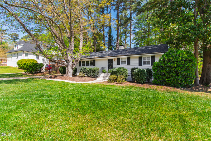 908 Brookwood Dr, Raleigh, NC 27607