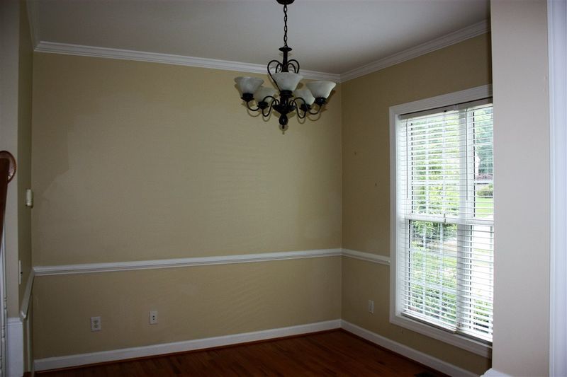908 Cedar Downs Dr, Raleigh, NC 27607