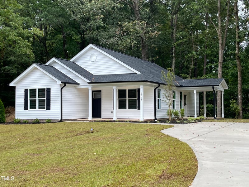 908 Circle Dr, Creedmoor, NC 27522