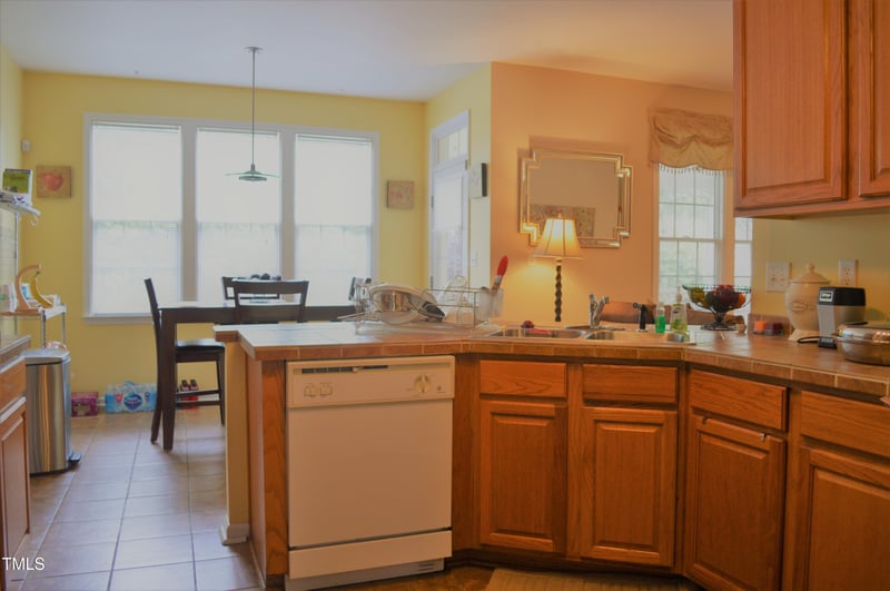 908 Clatter Ave, Wake Forest, NC 27587