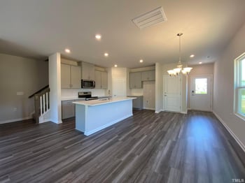 908 Clearhaven Ln, Fuquay Varina, NC 27526