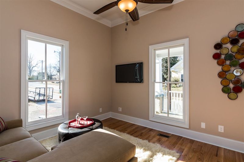 908 Cleveland St, Durham, NC 27701