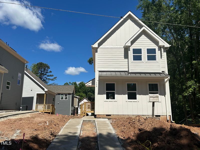 908 Colfax St, Durham, NC 27701