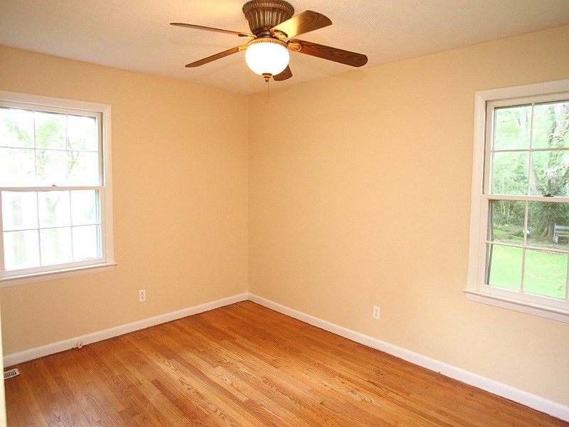 908 Curtiss Dr, Garner, NC 27529
