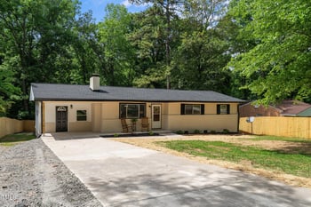 908 Garden St, Sanford, NC 27330