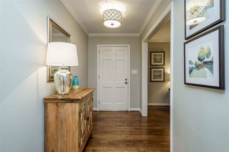 908 Kathryn St, Cary, NC 27511