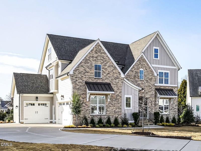 908 Lily Claire Ln, Fuquay Varina, NC 27526