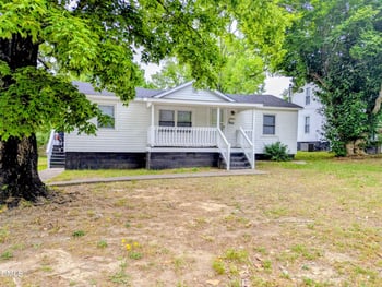 908 Main St, Louisburg, NC 27549