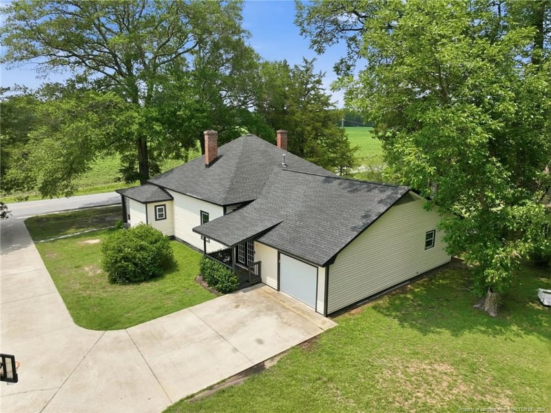 908 Middle Rd, Fayetteville, NC 28312