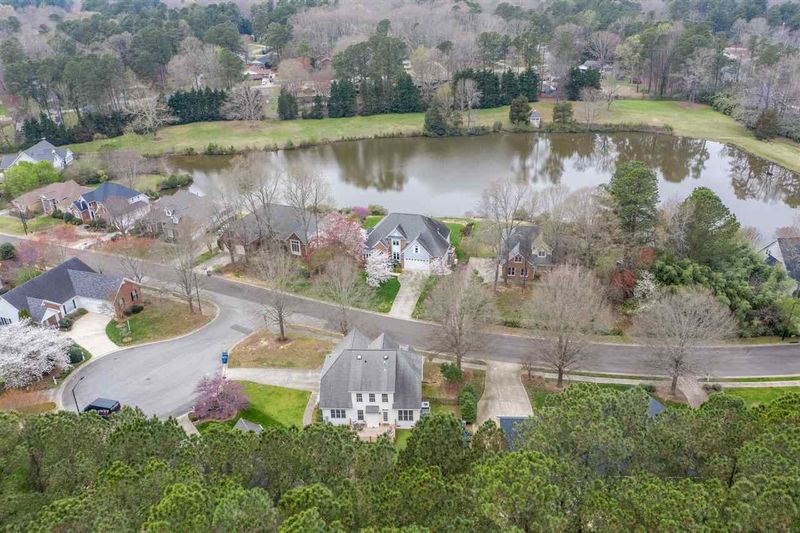 908 E Oak Dr, Durham, NC 27705